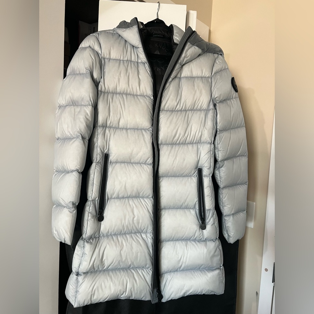 Moose Knuckles Gray and Black Feather-Lite Jacket